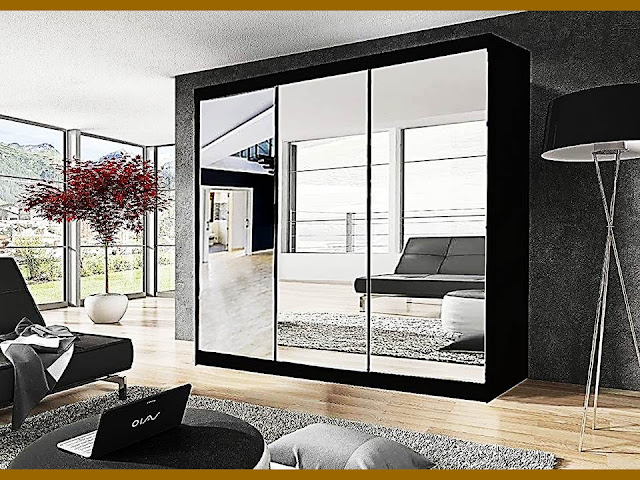 Mirrored Doors on Sliding Wardrobe - Benefits
